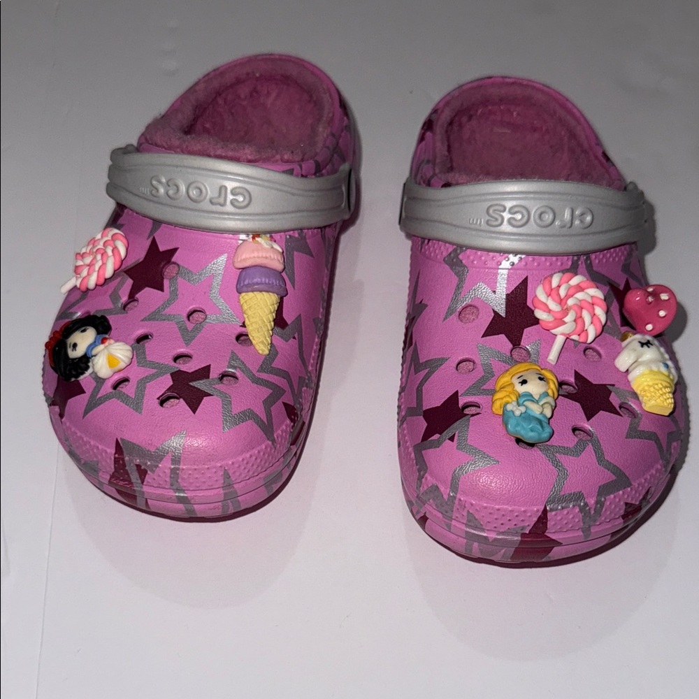 CROCS Kids' Pink Star fleece Slippers with Charms